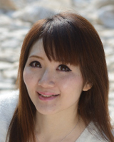白崎里奈